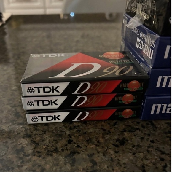New Blank VHS Tapes 3 Maxwell, 2 TDK 6 hour, 3 TDK D 90 High Output Cassettes - Picture 4 of 6